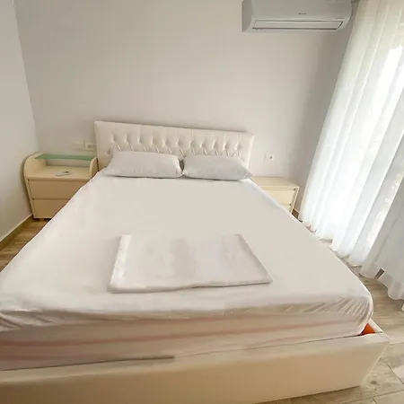 Mediterranean Experience Apartmán Vlorë