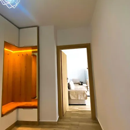 Mediterranean Experience Apartmán Vlorë