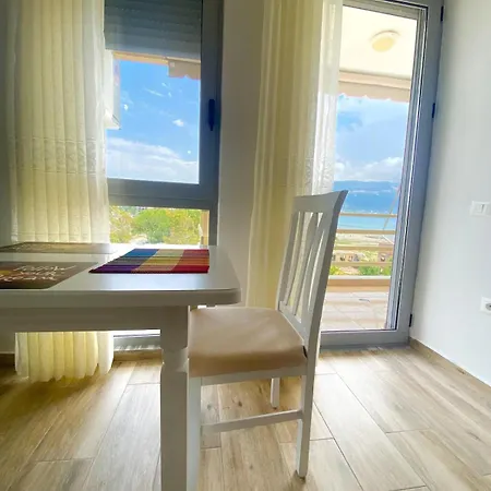 Mediterranean Experience * Vlorë
