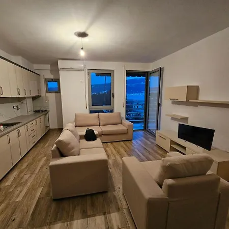 Mediterranean Experience Apartment *
